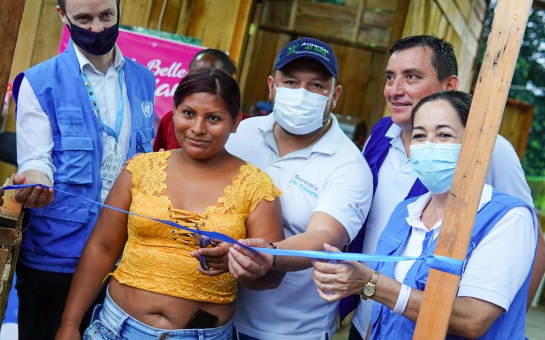 Desde la Gobernación de Nariño le apostamos a la paz. Se entrega dotación a emprendimientos de excombatientes en Tumaco