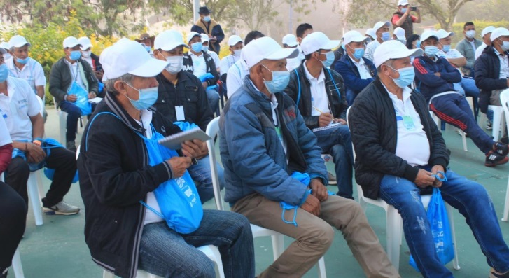Gobernación de Nariño realiza la primera sesión de capacitación en fontanería a 13 municipios Capacitación con fontaneros de acueductos municipales