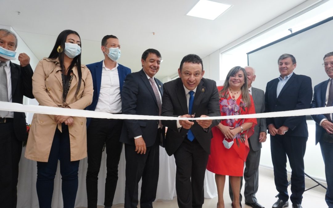 Gobernador de Nariño reiteró compromiso de fortalecer la red prestadora de salud en Pasto