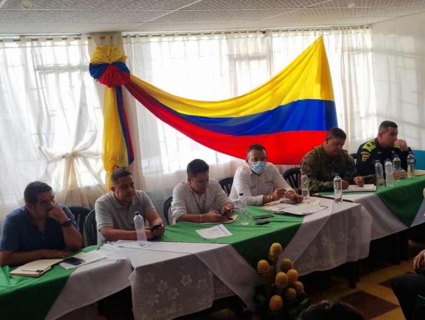 Gobernador escuchó a familiares de víctimas y comunidad Awá en Mallama