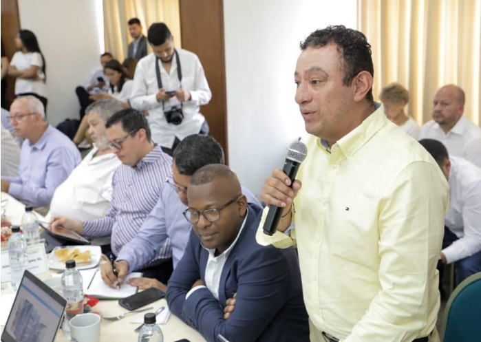 Gobernador de Nariño expuso necesidades del Departamento en la sesión del bloque pacífico