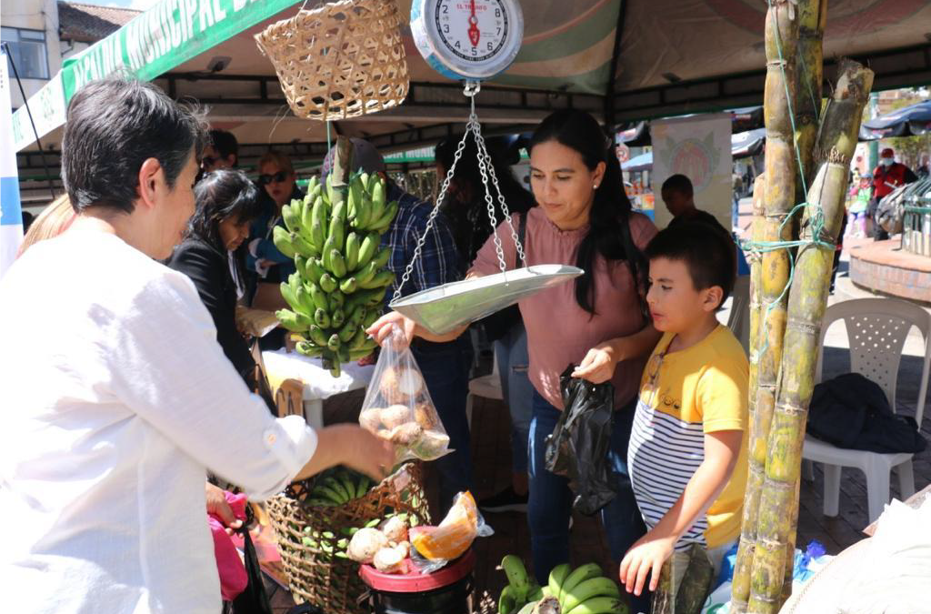 Mercado campesino reportó ventas de participantes por más de $170 millones
