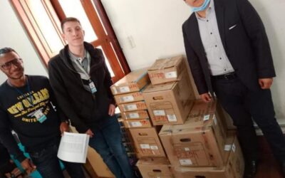 Entrega de equipos tecnológicos a 41 Instituciones públicas en el Departamento