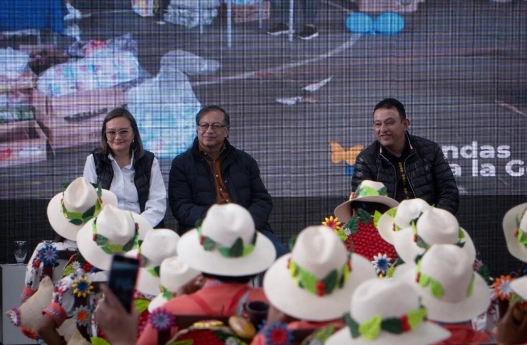 En visita a Nariño, Presidente Gustavo Petro recalcó que el sur del país requiere una doble calzada y la reactivación de Tumaco como fuentes de conectividad