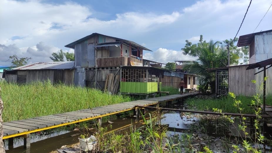 Puentes palafíticos, benefician a la comunidad del barrio Corea en el municipio de El Charco Nariño