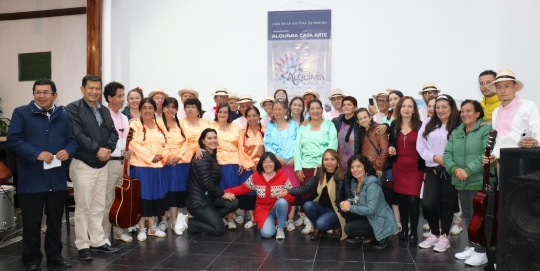 En cierre del encuentro Alquimia Casa Arte se conmemoró el Día del Idioma en la Casa de la Cultura de Nariño
