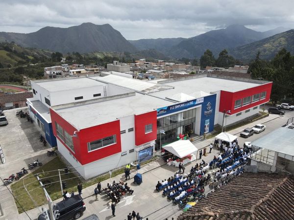 Hospital de La Cruz fue inaugurado por el Gobernador de Nariño tras superar distintos inconvenientes desde su inicio en 2013