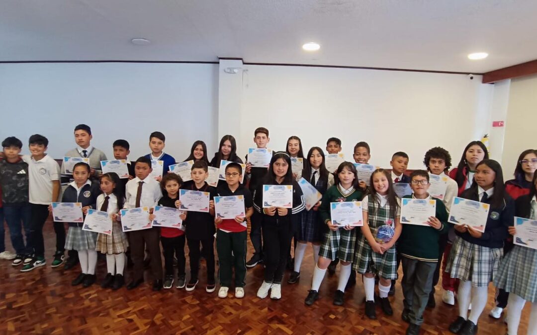 Premiación sembrando ciencia 2.0 juega, experimenta e innova