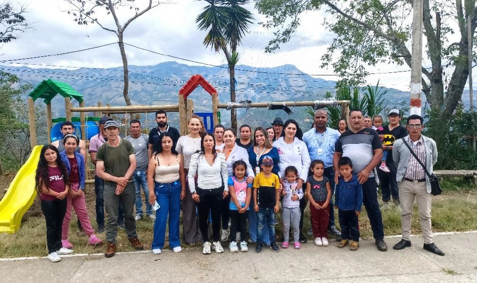 La Gobernación de Nariño, entregó Parques Infantiles, para fortalecer la recreación y el sano esparcimiento de los niños en Nariño