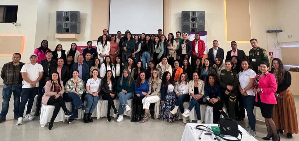 Formamos a Comisarios de Familia en Ley 2126 de 2021