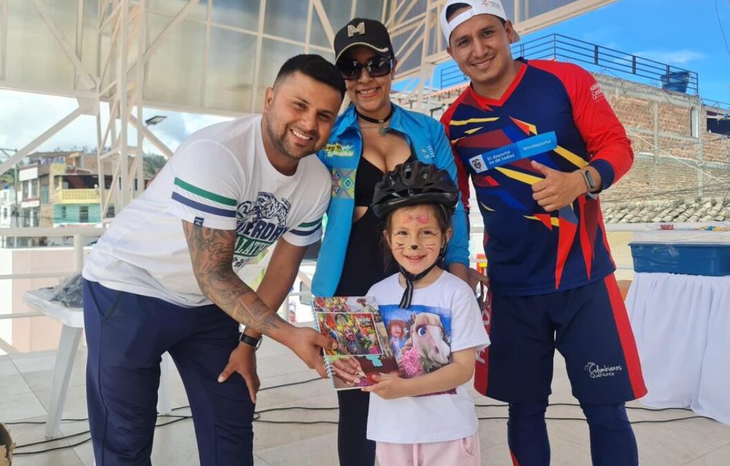 Inauguración de Ciclovías Recreativas en los municipios De Iles y Funes