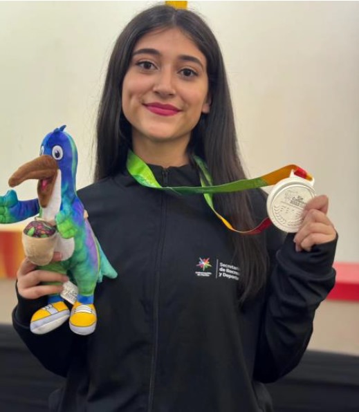 Nueva medalla de plata para Nariño en los juegos deportivos nacionales 2023, gracias a la ajedrecista , Valentina Finley